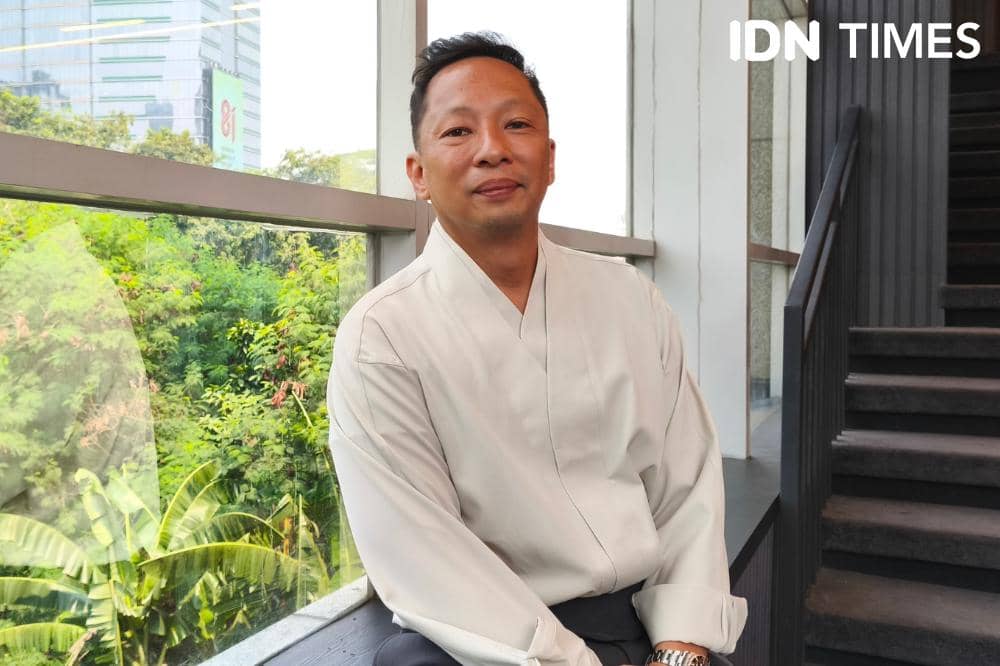 Potret Ringgo Agus Rahman saat berkunjung ke kantor IDN HQ Jakarta, Sabtu (18/7/2026) (IDN Times/Juan Dwi)