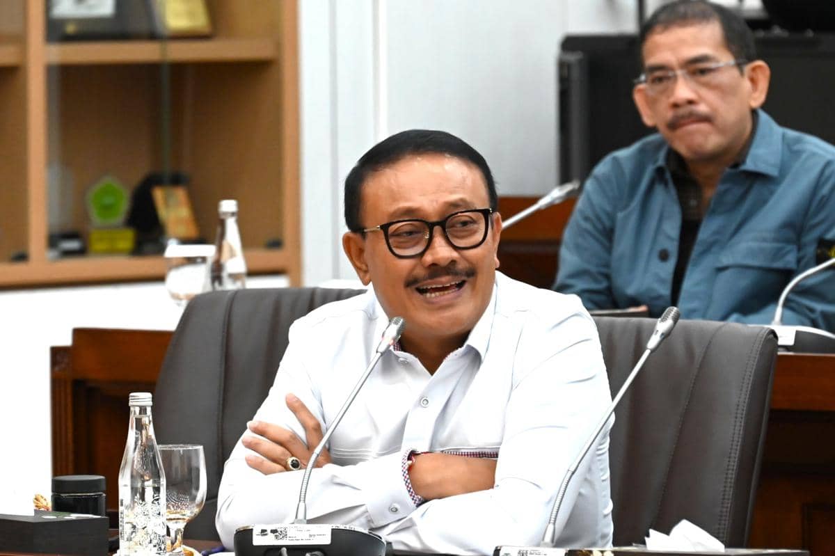 Anggota_Komisi_VI_DPR_RI__Gde_Sumarjaya_Linggih__dalam_Rapat_Dengar_Pendapat_Umum__RDPU__Panja_Penyu20260202155452.jpeg