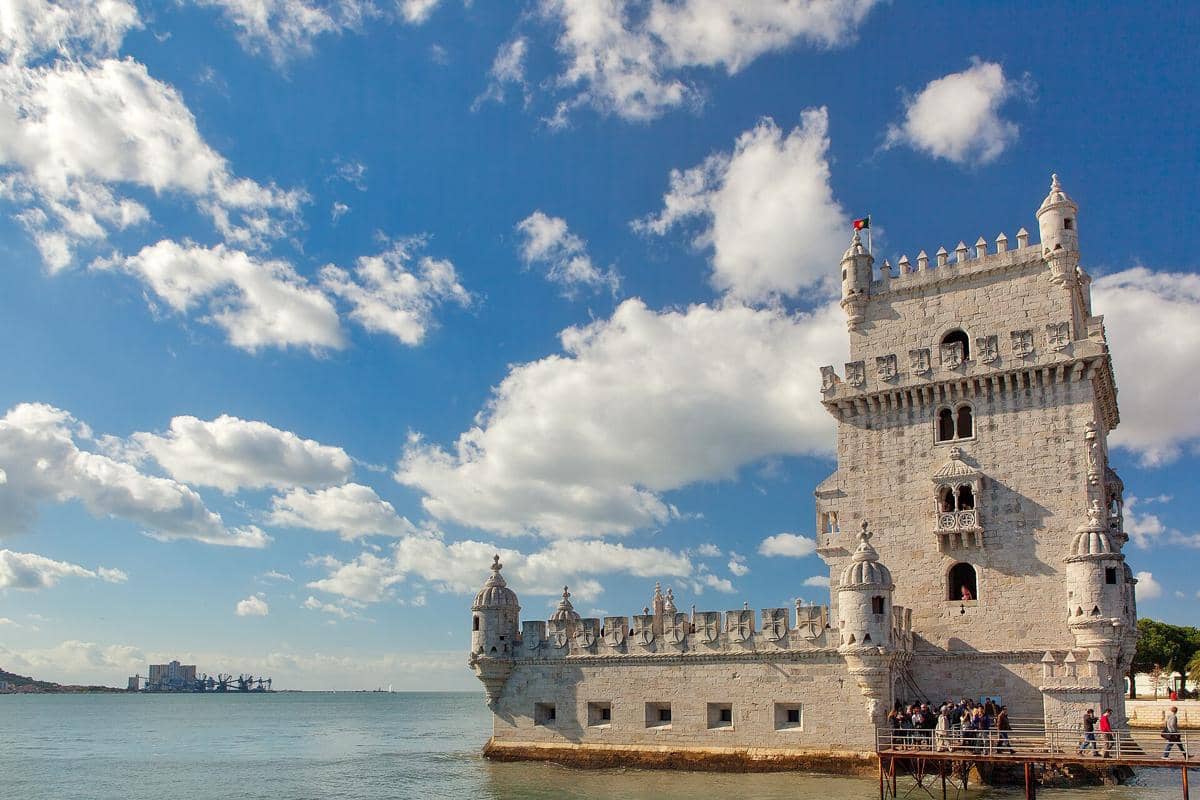 5 Tempat Wisata di Lisbon, Kota Asal João Neves yang Kaya Sejarah