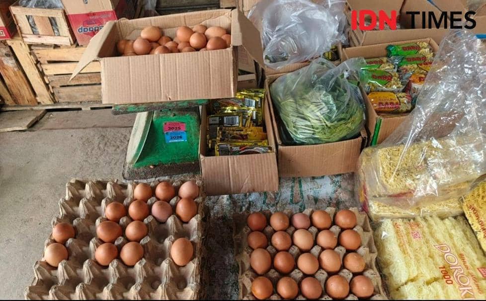 Sepekan MBG Jalan, Harga Telur dan Ayam di Pasar Randik Muba Melonjak