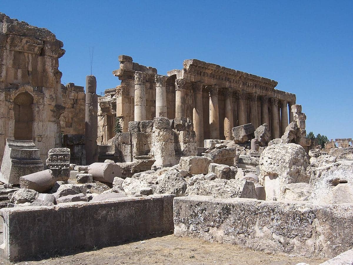 potret situs arkeologi Baalbek