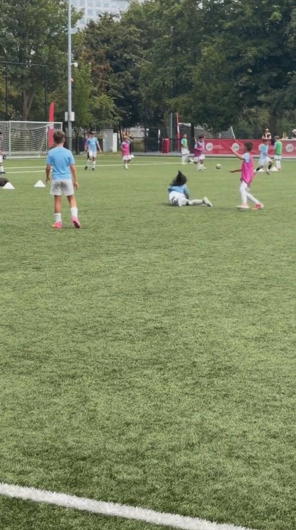 Gohan anak Praz Teguh latihan di Ajax Amsterdam Academy (instagram.com/prazteguh)