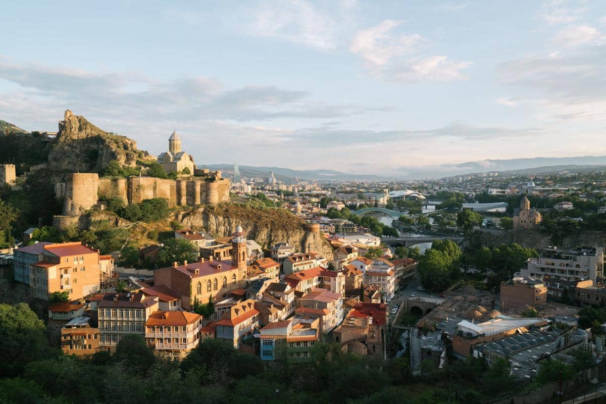 Musim panas di Tbilisi, Georgia