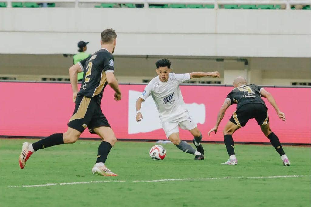 Dzaky Asraf saat masih memperkuat PSM Makassar.