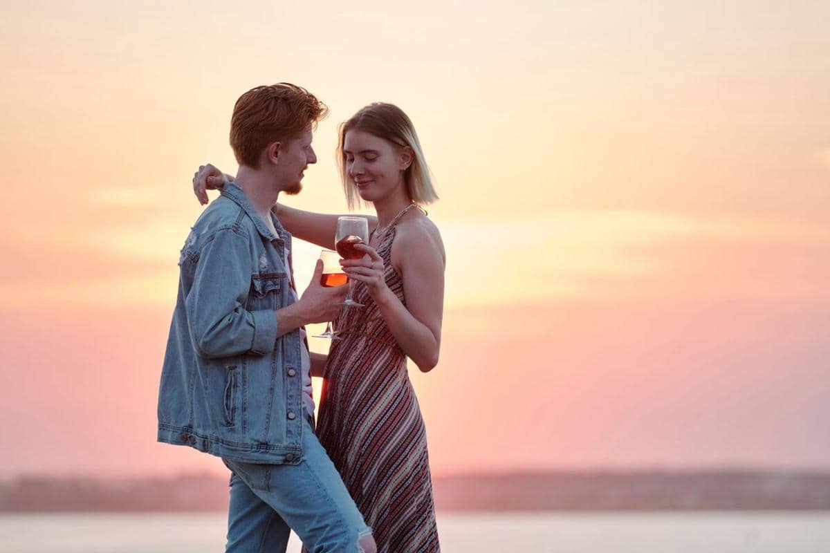Ilustrasi couple