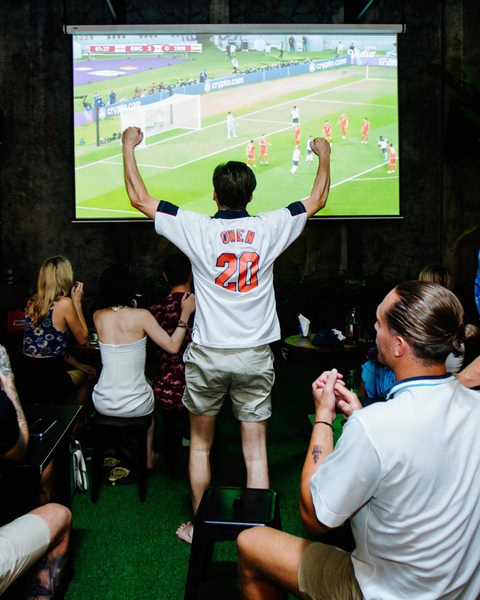 suasana nobar di The Bench Sports Bar Canggu (instagram.com/thebench.canggu)
