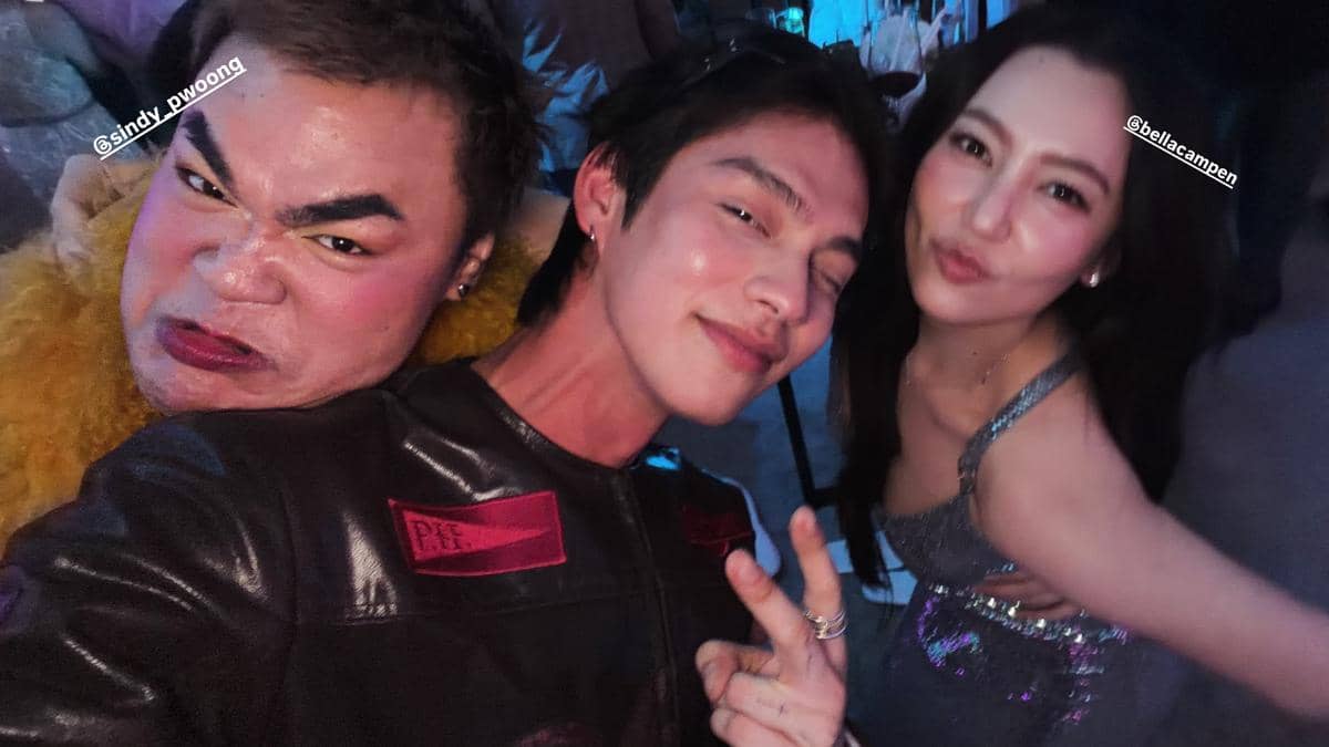 Artis di pernikahan Yaya Urassaya dan Nadech Kugimiya