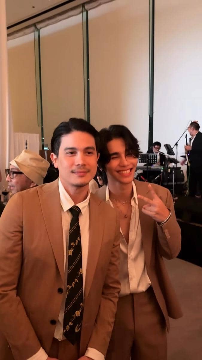 Artis di pernikahan Yaya Urassaya dan Nadech Kugimiya