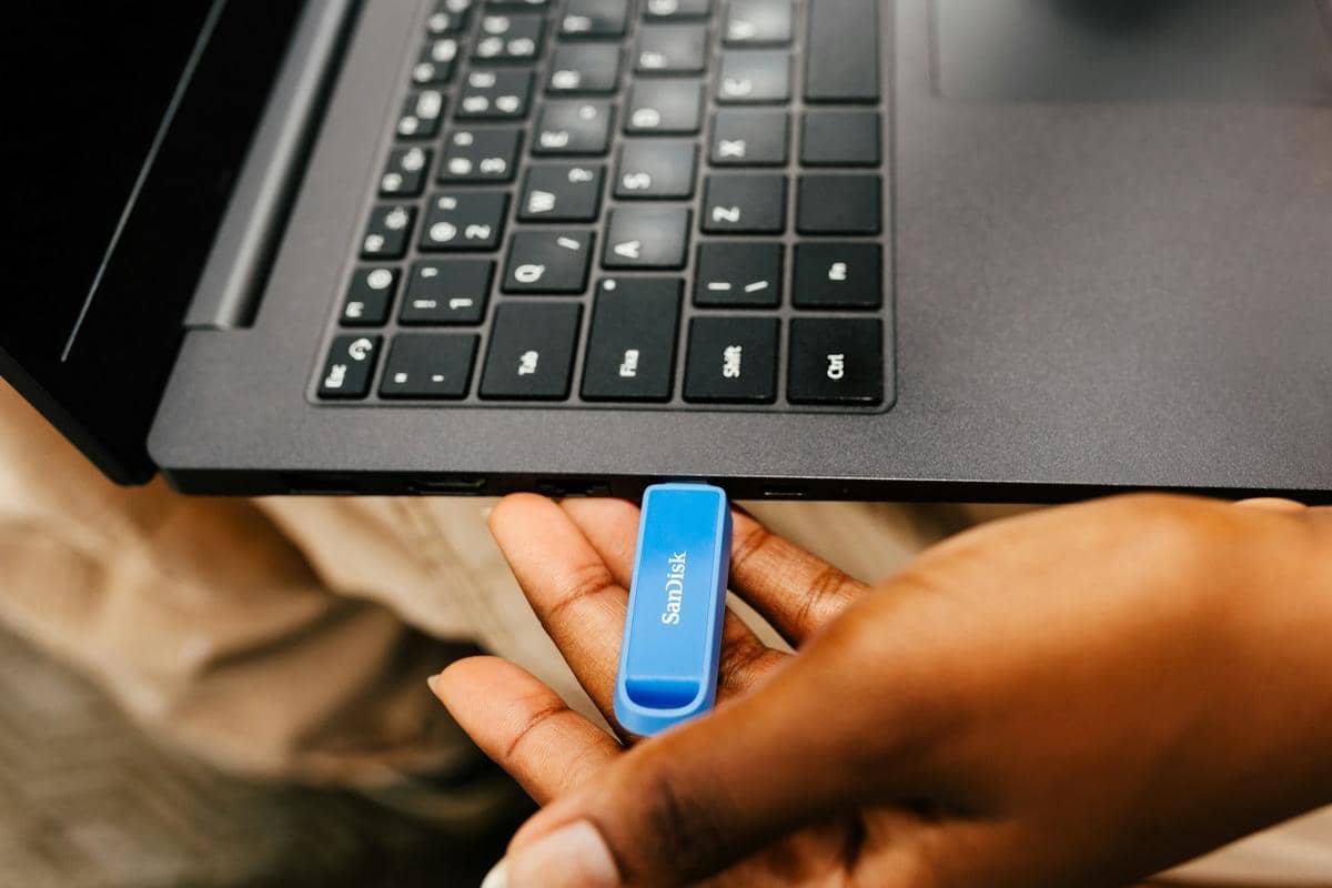 5 Cara Mudah Memindahkan File Antar Perangkat Tanpa Flashdisk 