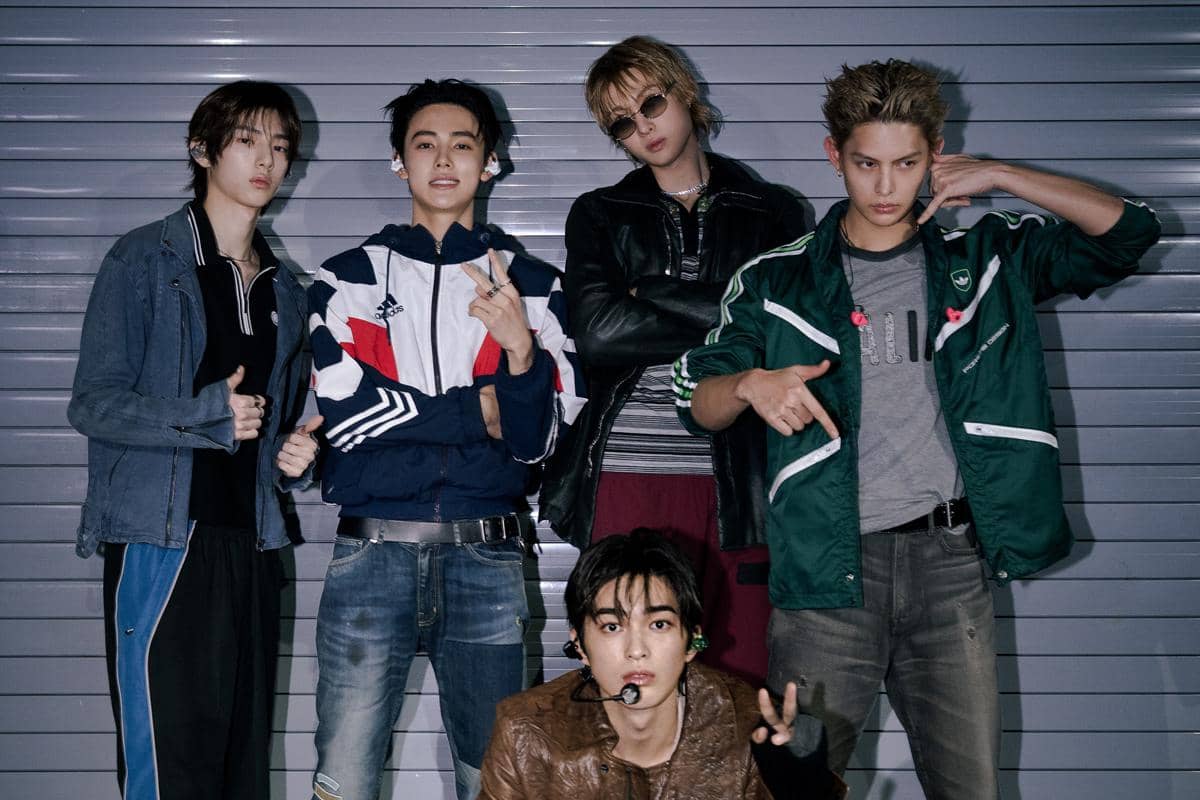 CORTIS di konser PUT YOUR PHONE DOWN (x.com/cortis_bighit)