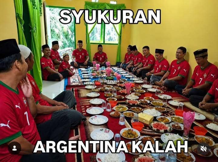 8 Meme Fans Ronaldo Ikut Rayain Kemenangan Spanyol, Bye Argentina!