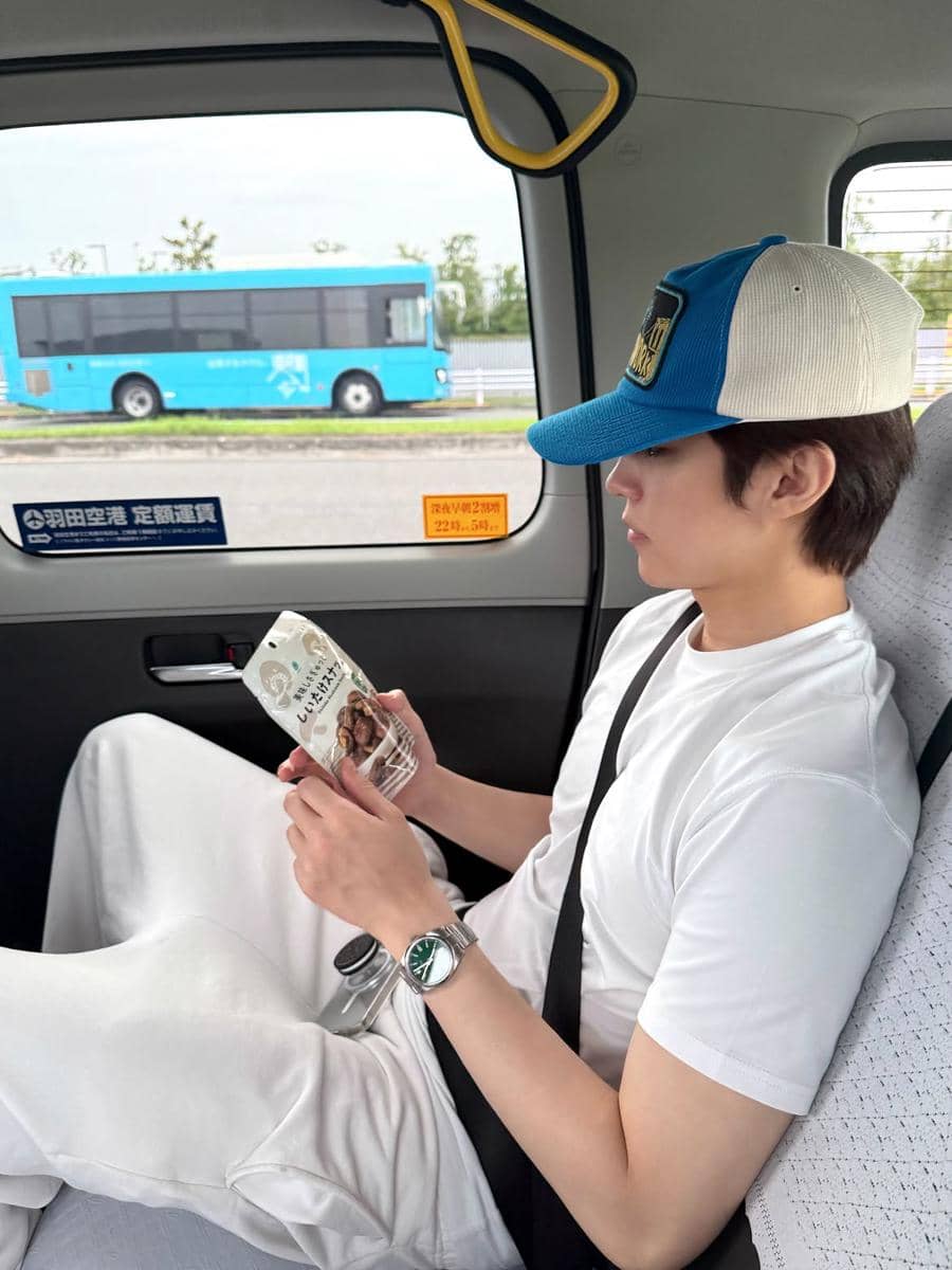 OOTD ke toko buku ala Baek Sung Chul