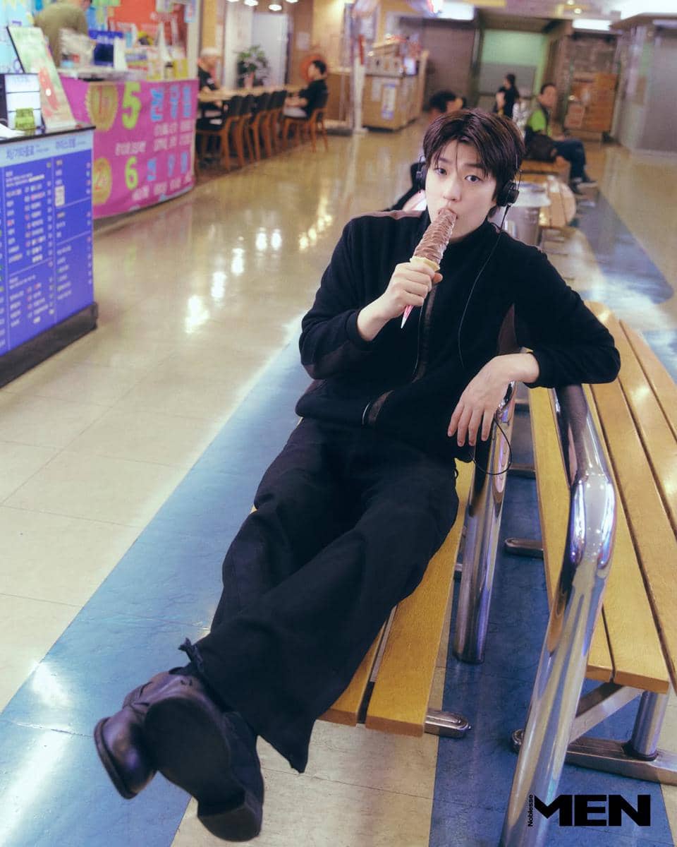 Outfit ke toko buku ala Baek Sung Chul