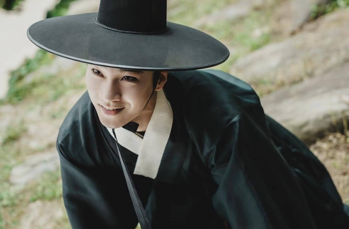 3 Proyek Akting Lee Hong Nae di 2026, Jadi Dukun di The East Palace