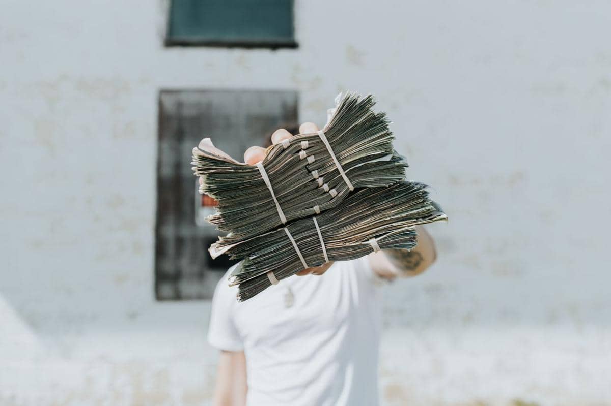 5 Alasan Bank Berani Berikan Pinjaman Miliaran Rupiah kepada Debitur