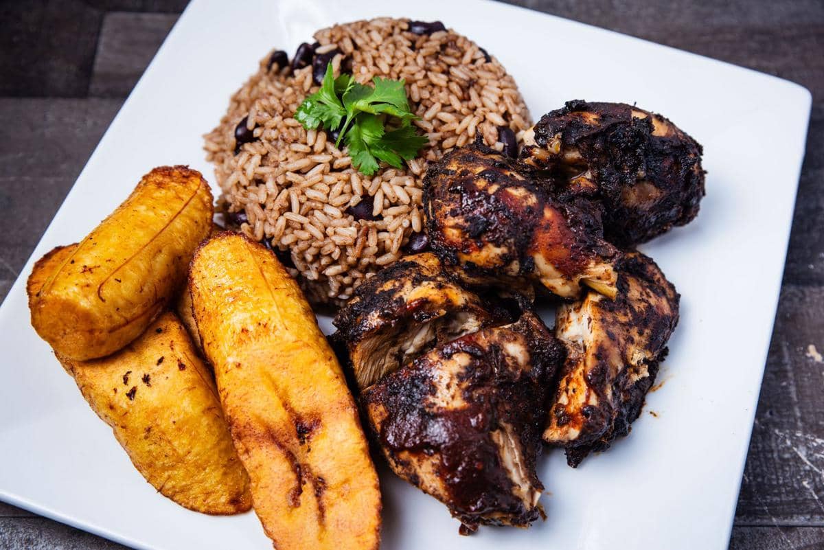 Resep Jerk Chicken, Olahan Ayam Pedas Khas Jamaika 
