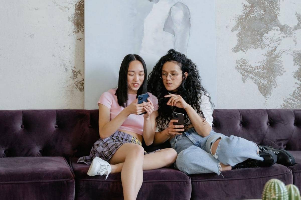 Adanya Silent Reader di Grup Chat Sekolah, Tanda Burnout Digital?