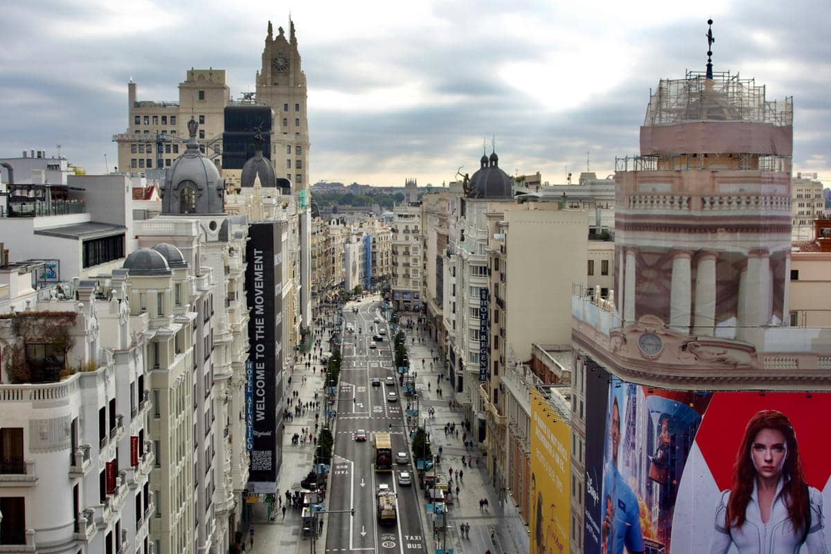 ilustrasi suasana di Gran Vía
