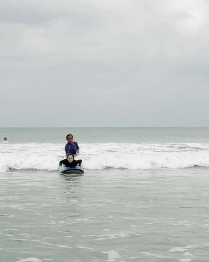 Gempita belajar surving ditemani Gading Marten