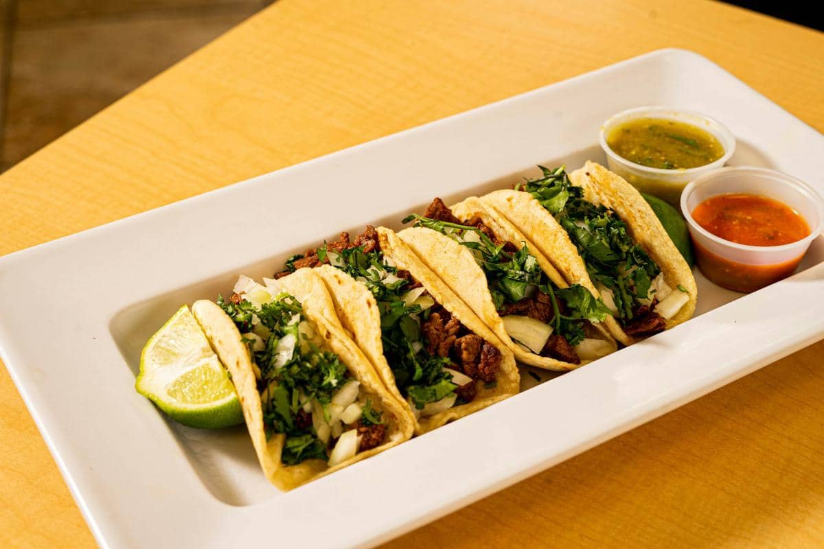 Resep Taco Daging Sapi Suwir Slow Cooker, Lebih Empuk!