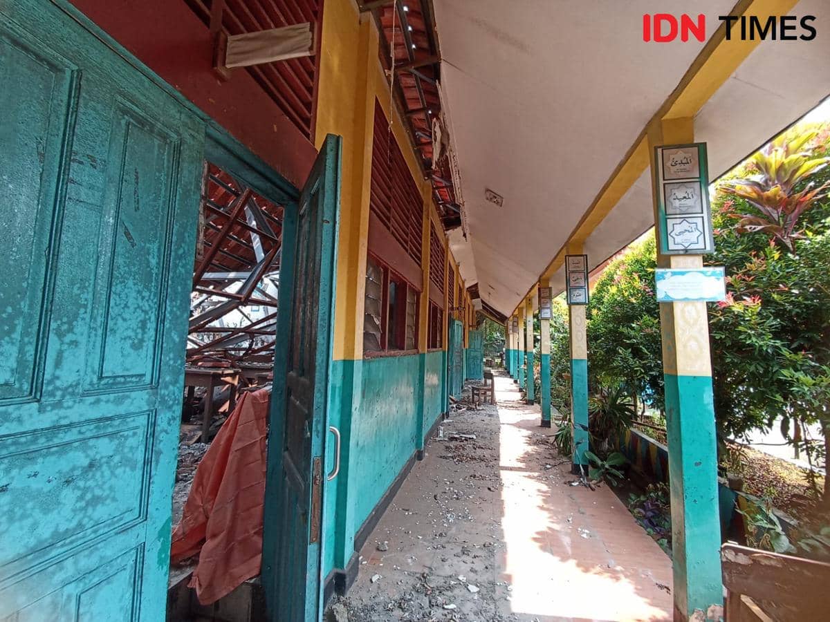 Kondisi SD Negeri Kebayoran Lama Selatan 09, Senin (20/7/2027).