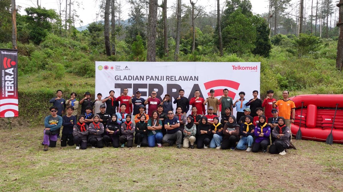 Salah satu aktivitas program Telkomsel Emergency Response & Recovery Activity (TERRA). (Dok. Telkomsel)