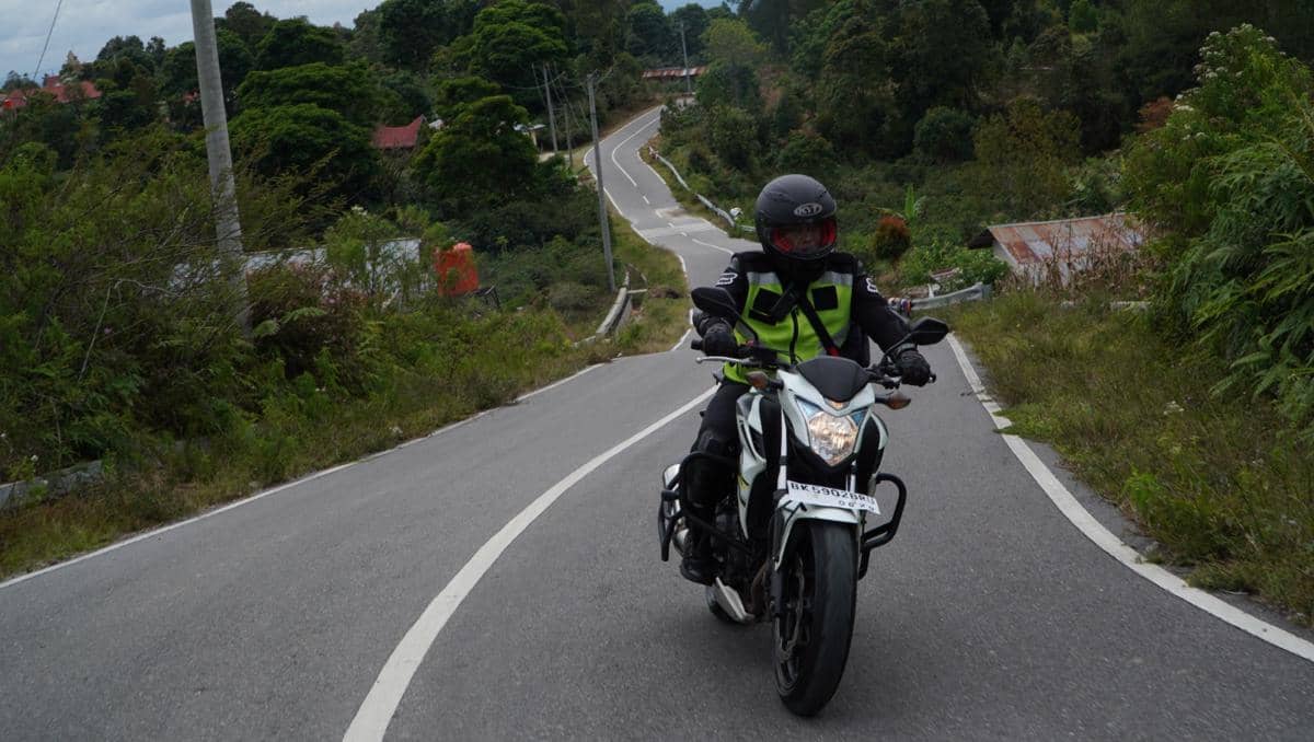 Ini 5 Tips Melewati di Jalur Berbukit, Hindari Risiko Rem Blong