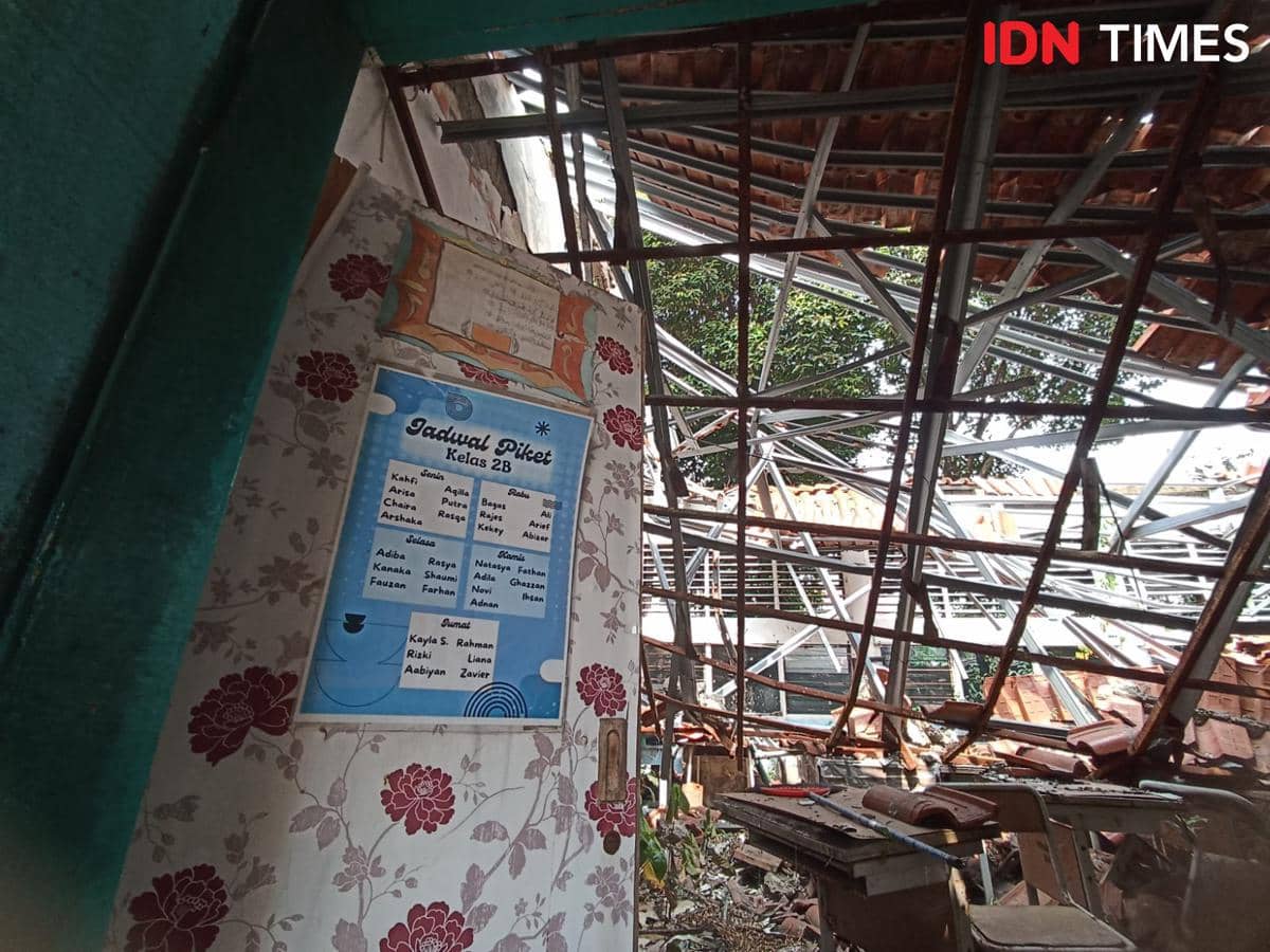 2 Tahun Sekolah Roboh, Murid SDN Kebayoran Lama 09 Ketakutan Tertimpa