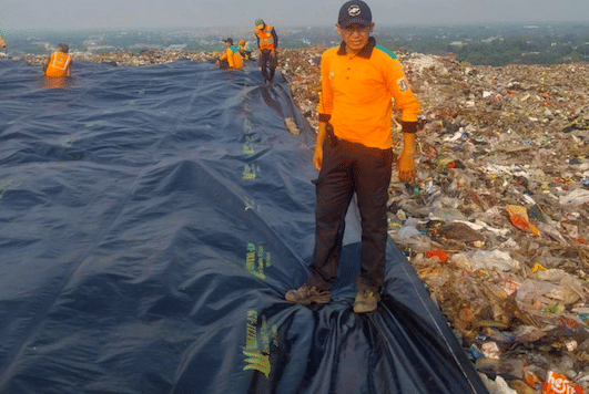 DKI Mulai Tutup Timbunan Sampah di Bantargebang, Akhiri Open Dumping