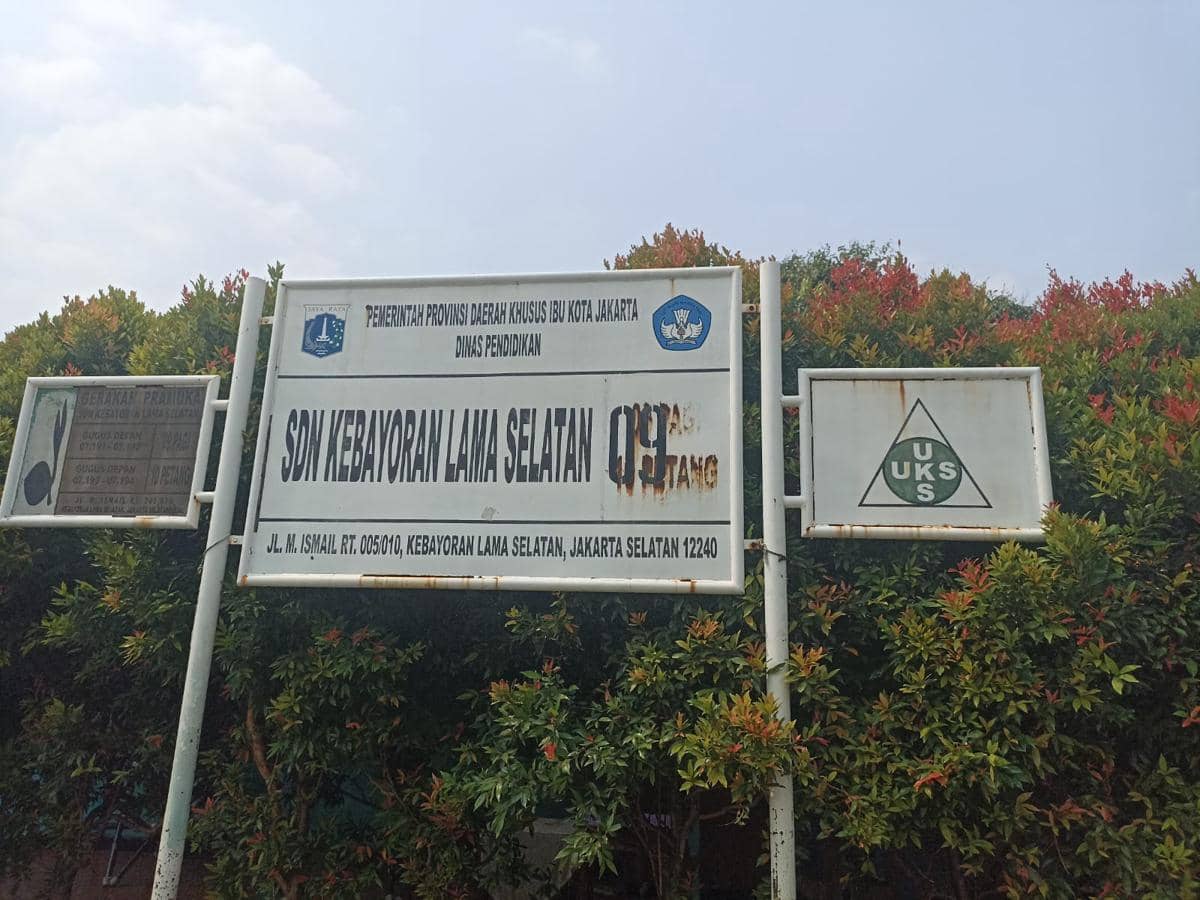 Kondisi SD Negeri Kebayoran Lama Selatan 09, Senin (20/7/2027).