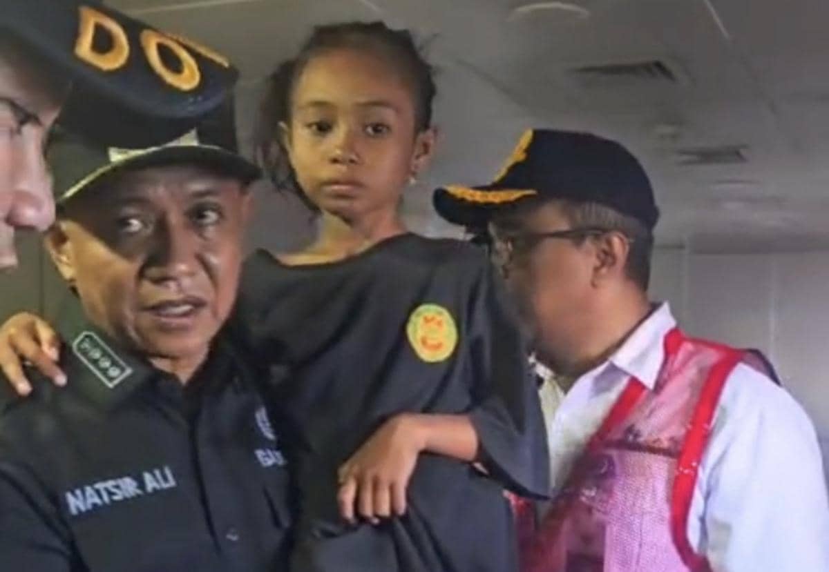 Diska Selamat Setelah 4 Hari Terapung, Ayah dan Ibu Meninggal di Laut