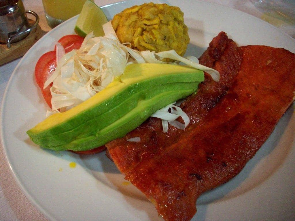 5 Makanan Berbahan Pisang yang Populer di Amerika Latin, Lezat!