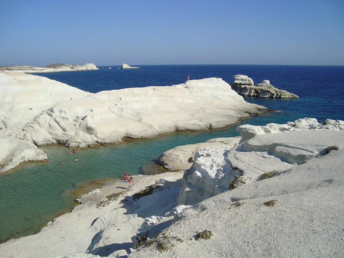 Pantai Sarakiniko