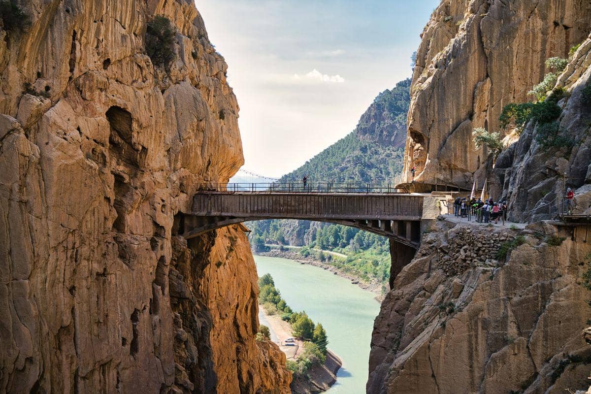 5 Wisata Petualangan di Spanyol yang Cocok untuk Pencinta Adrenalin, Seru Banget!