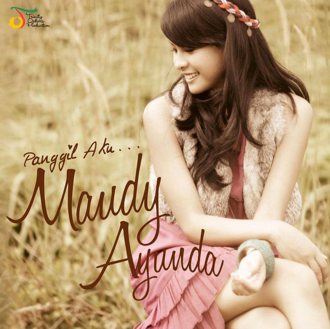 kover album Panggil Aku