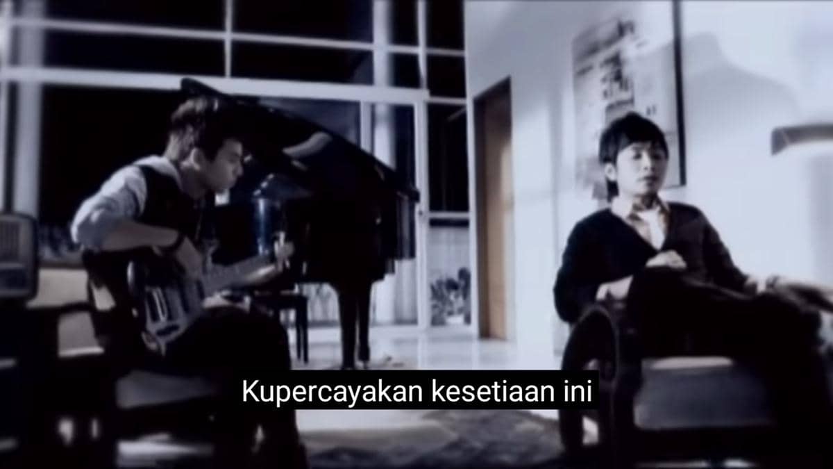 cuplikan video klip "Aishiteru"