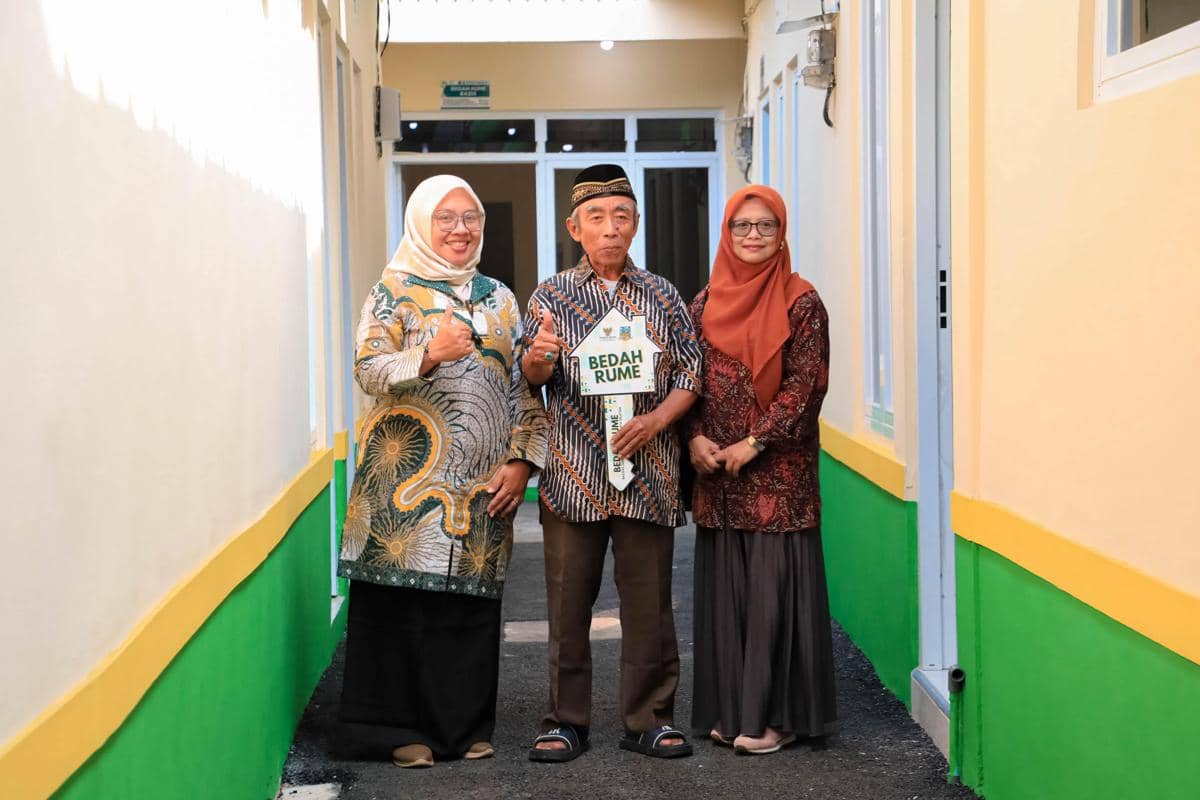 Program Bedah Rumah di kawasan bekas kebakaran, Jakarta Selatan, Selasa (21/7). (Dok. Pemprov DKI)