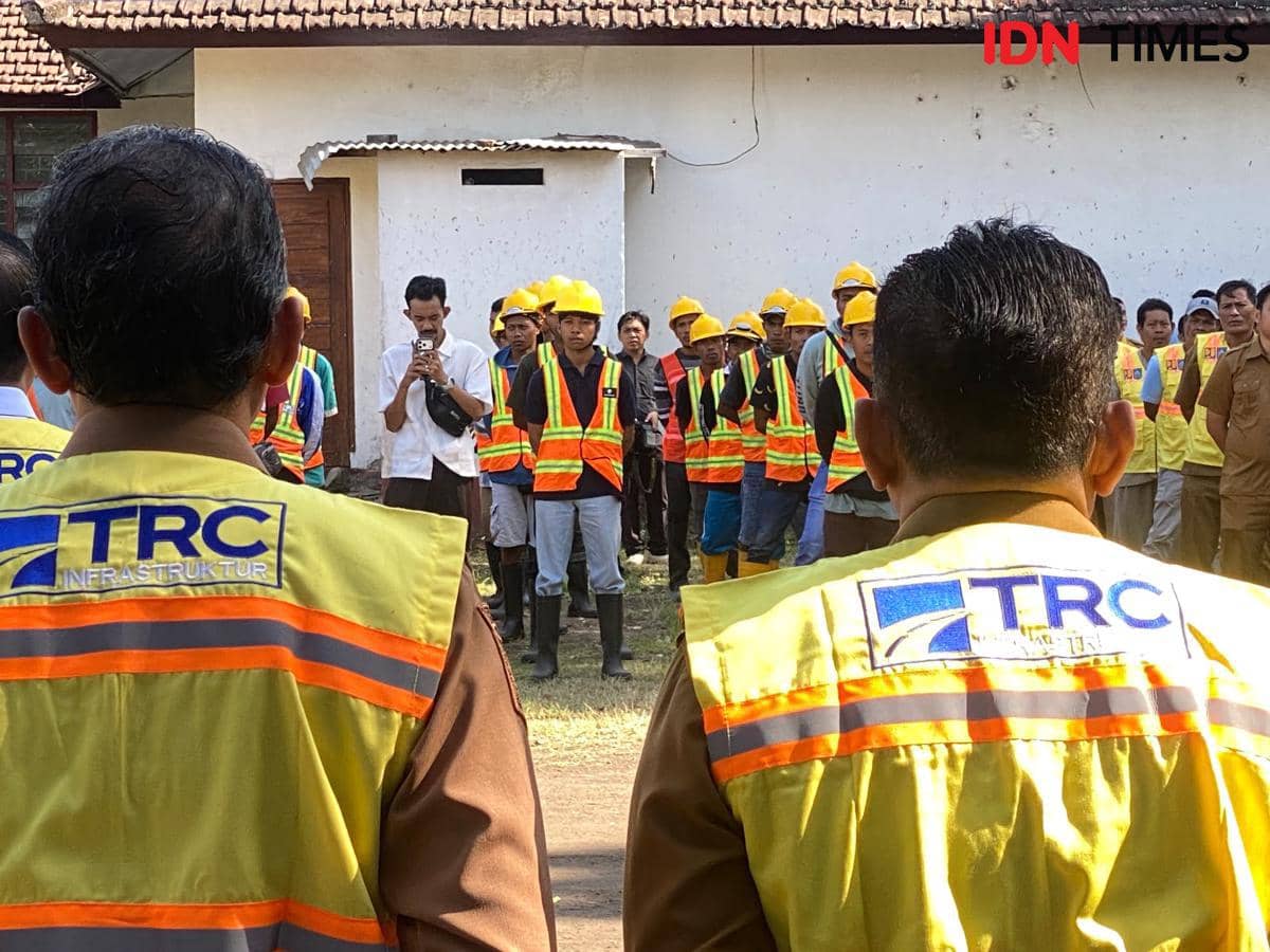 Respons Aduan Medsos, NTB Bikin Pasukan Khusus Perbaiki Jalan Rusak