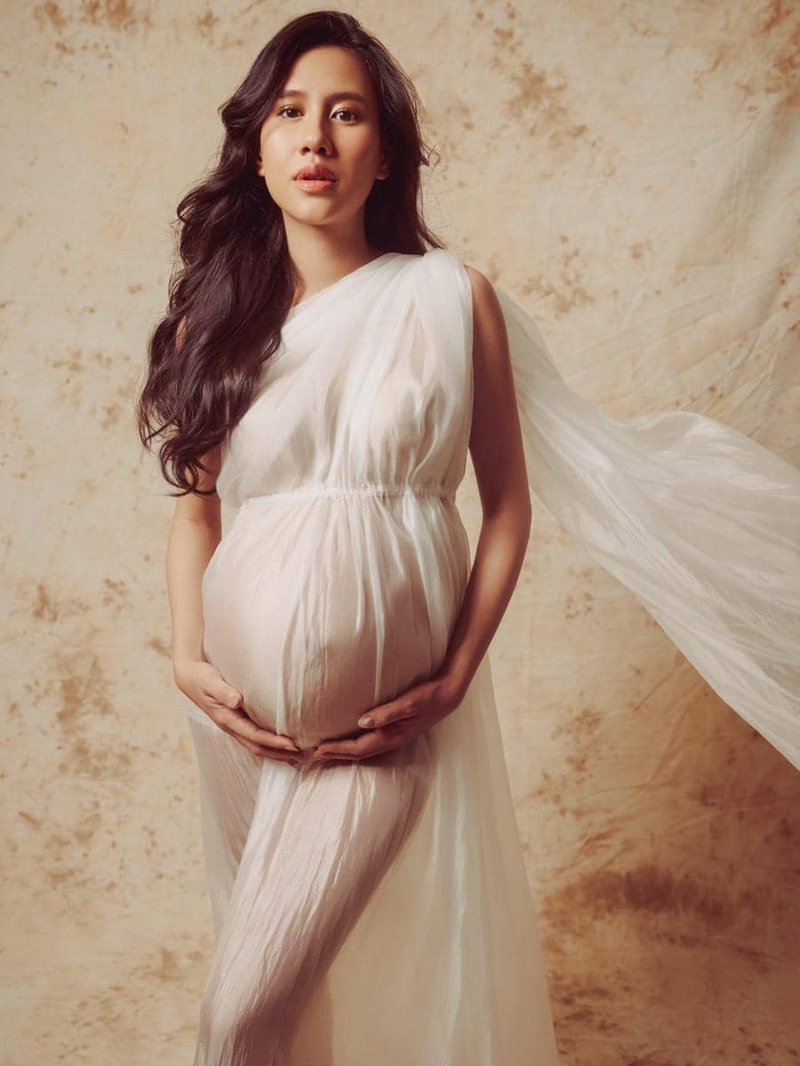 Gaya Maternity Shoot Nuansa Dreamy ala Shenina Cinnamon (instagram.com/sheninacinnamon)