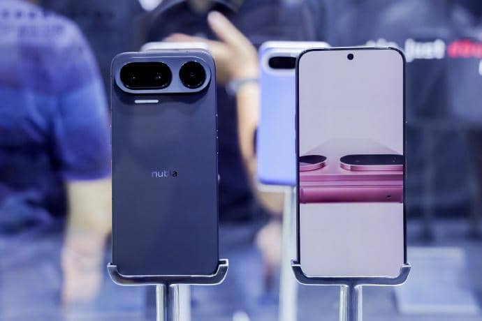 nubia Kenalkan NaviX Ultra, HP Agen AI Pertama di Dunia