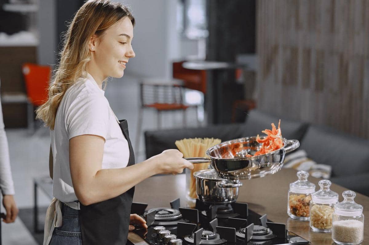 Pelajaran di Balik Aktivitas Memasak, Tak Bisa Dilakukan Seenaknya
