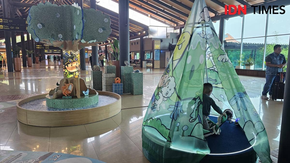 Hari anak nasional, ada permainan ular tangga di Terminal 1C Bandara Soetta