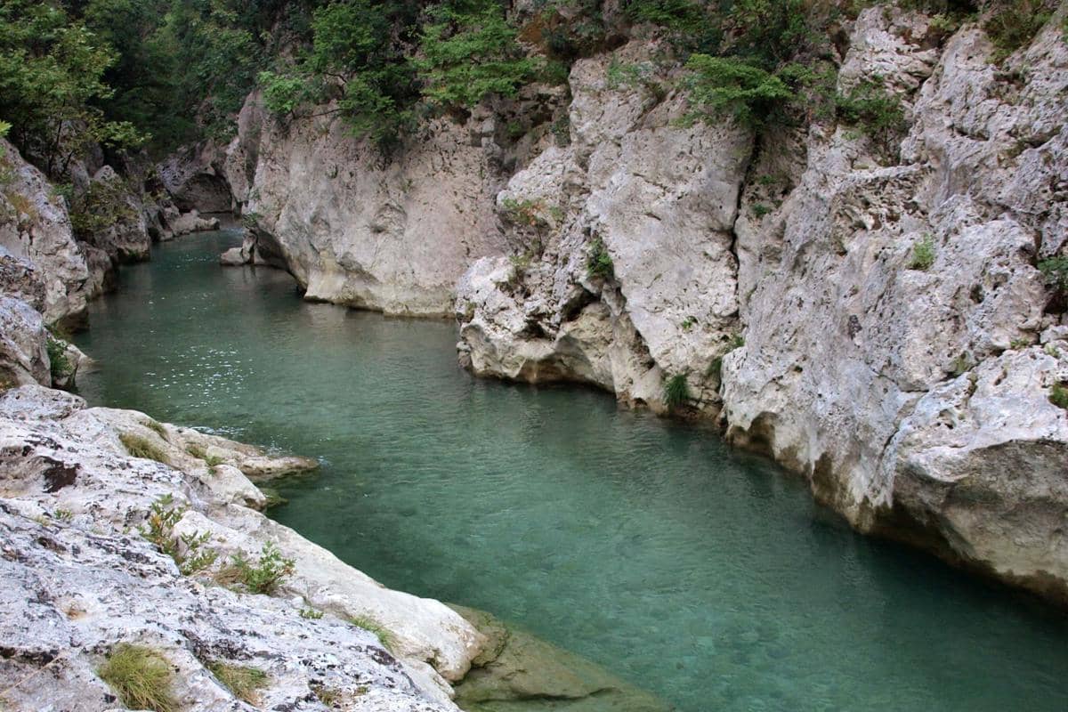 5 Fakta Sungai Acheron, Gerbang Dunia Bawah dalam Kisah Odyssey