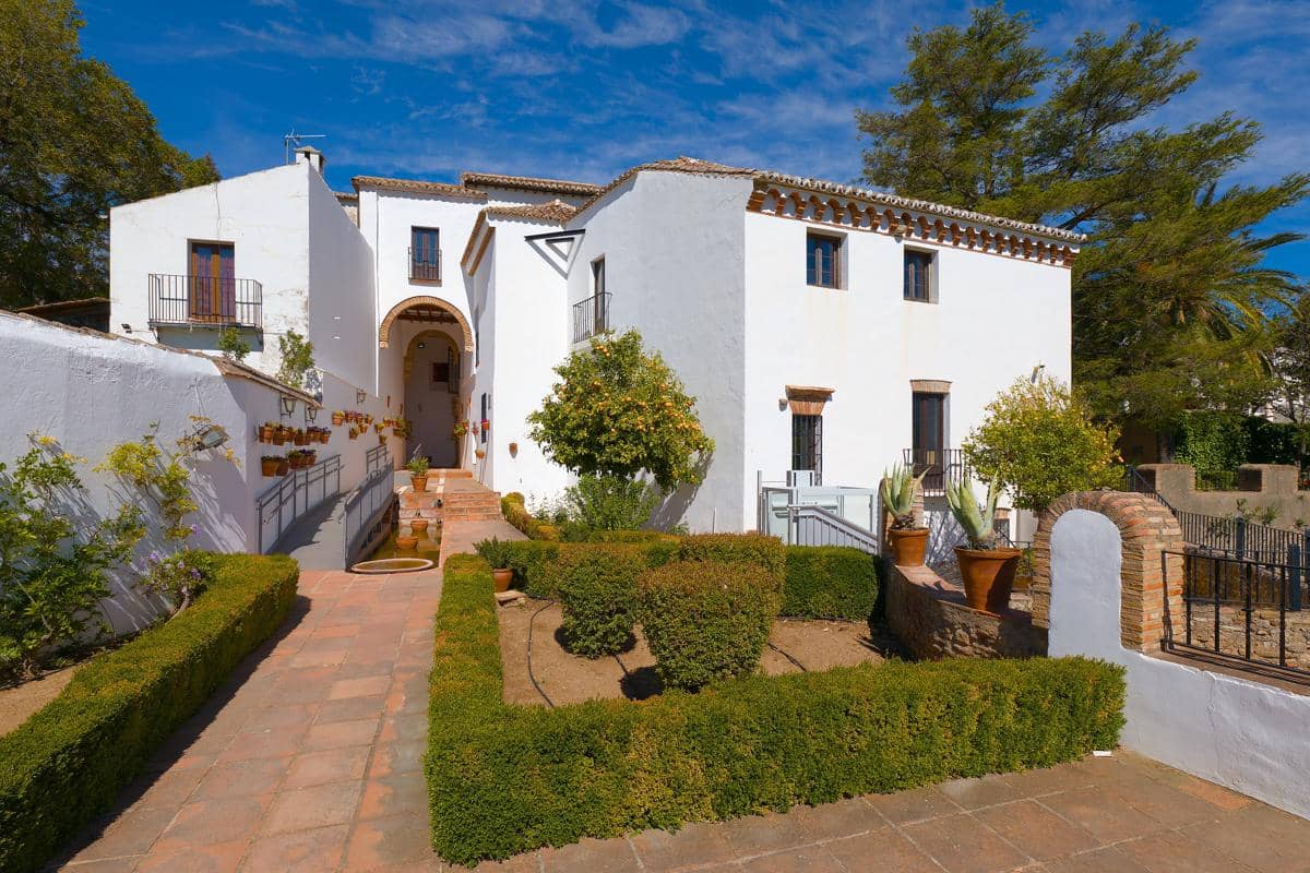 Palacio de Mondragón