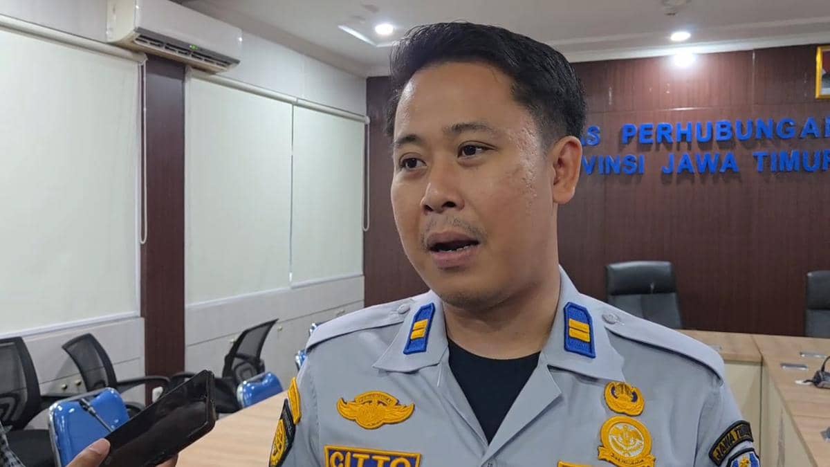 Sopir Angkot Demo Soal Transjatim, Dishub Cari Jalan Tengah