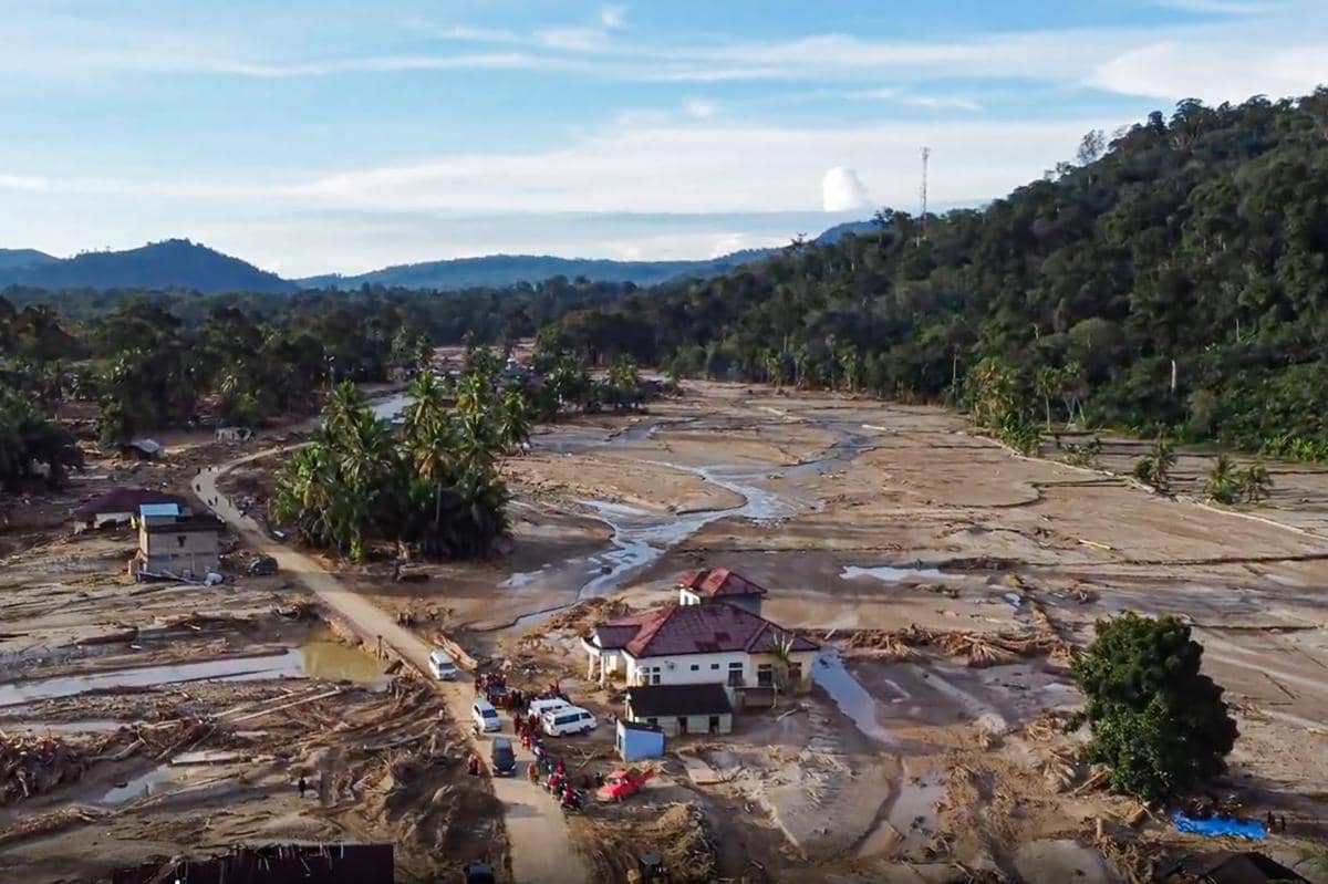 Bencana Datang: Perusahaan Disalahkan, Korban Dilupakan