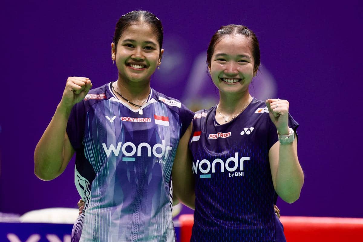 Rachel Allessya Rose/Febi Setianingrum menaklukkan wakil tuan rumah di 32 besar China Open 2026.