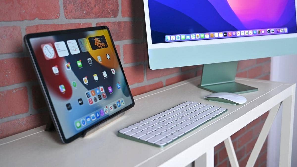 46736-91103-Universal-Control-iPad-and-iMac-xl.jpg