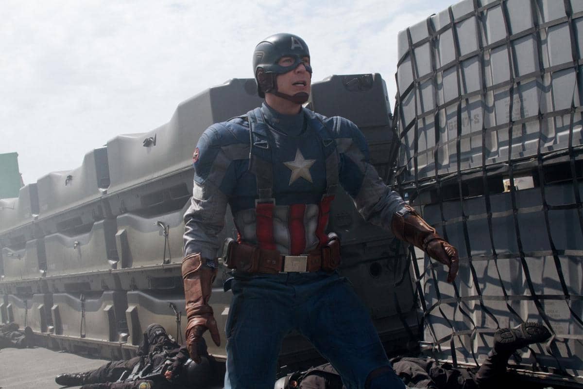 Chris Evans dalam film Captain America: The Winter Soldier