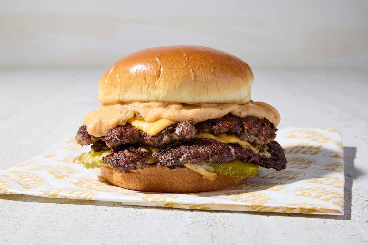 Resep Smash Burger, Kejunya Lumer dan Lezat